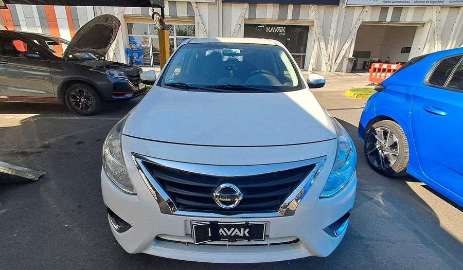 Nissan Versa 1.6 SENSE Sedan 2018