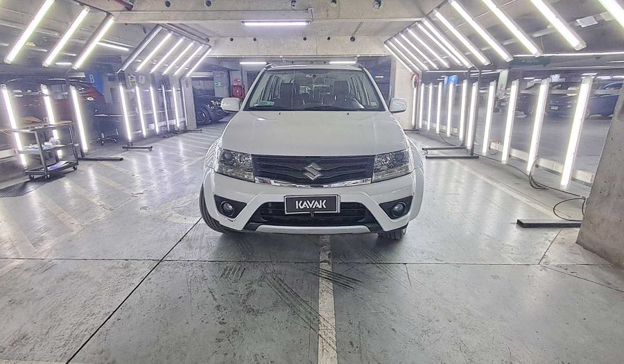 Suzuki Grandnomade 2.4 GLX SPORT AUTO LTH 18I NAV 4WD Suv 2014