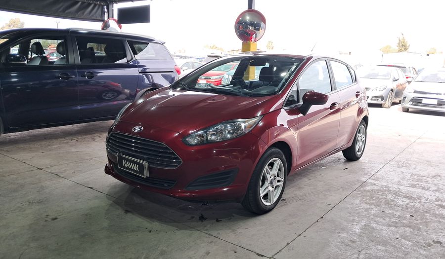 Ford Fiesta 1.6 SE HB Hatchback 2018