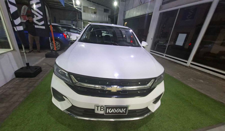 Chevrolet Sail 1.5 LT R Hatchback 2024