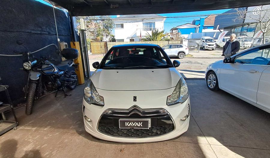 Citroen Ds3 1.6 VTI 120 Hatchback 2015