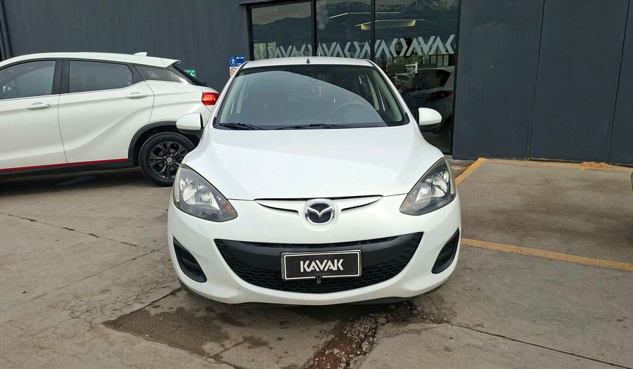 Mazda 2 1.5 V Hatchback 2011