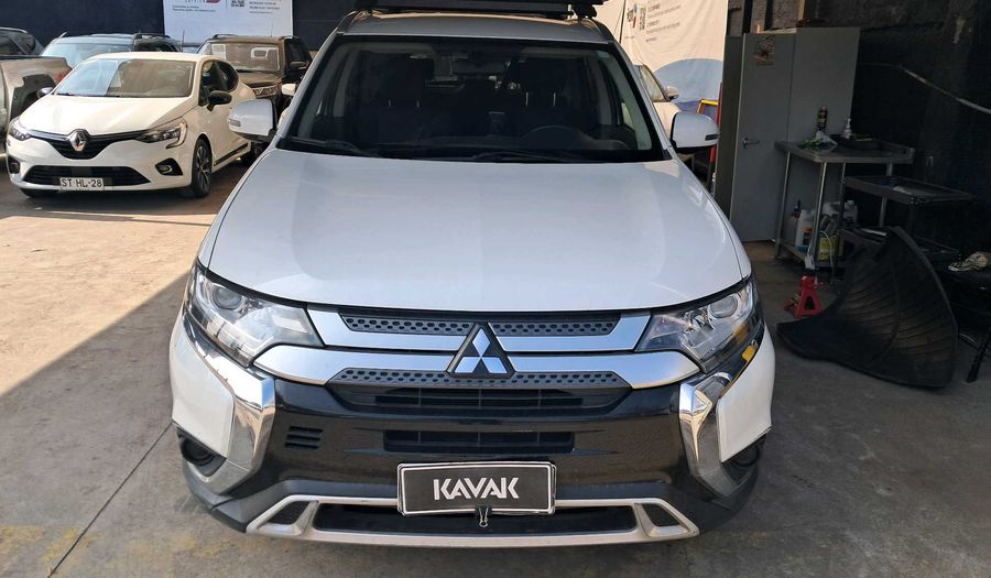 Mitsubishi Outlander 2.0 Suv 2020