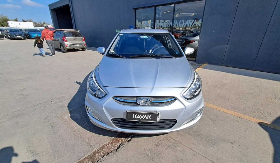 Hyundai Accent 1.4 RB GL 2AB Sedan 2017