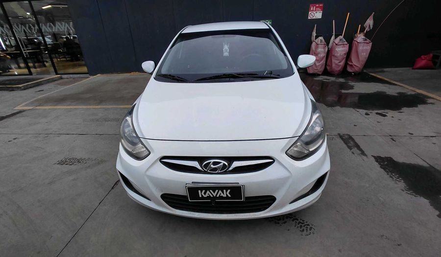 Hyundai Accent 1.4 RB GL AC Sedan 2015