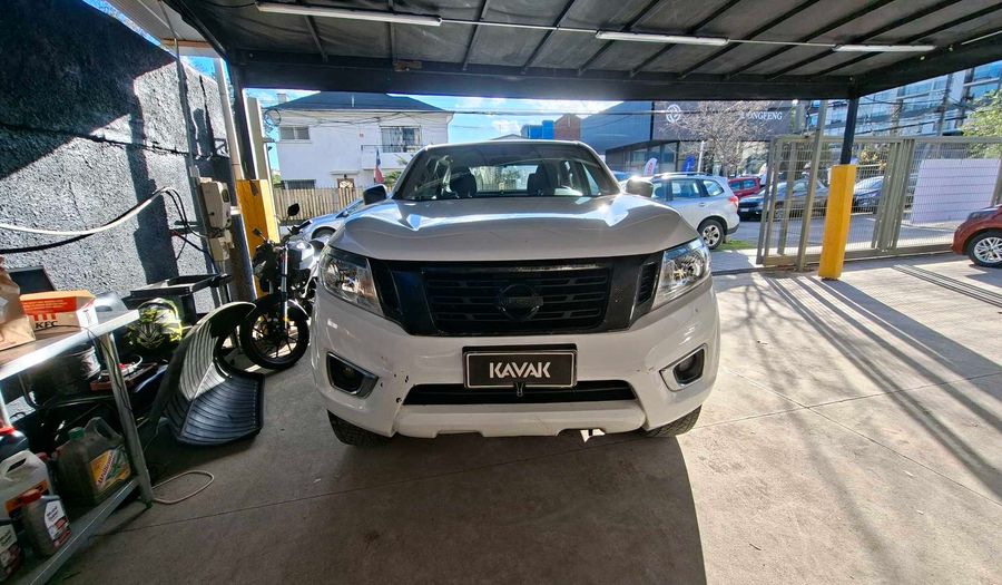 Nissan Np300 2.5 XE Pickup 2018