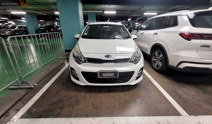 Kia Rio 5 1.4 EX ABS 5HB Hatchback 2016