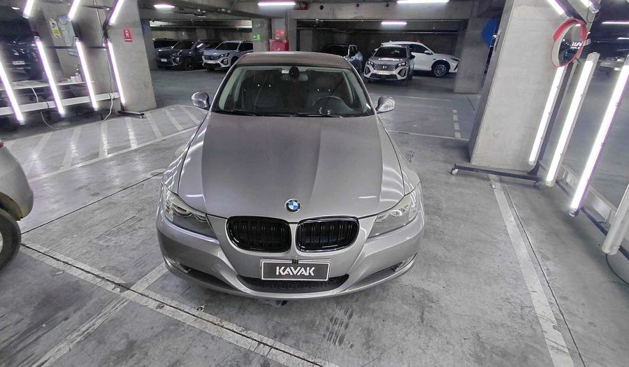 Bmw Serie 3 318I A AUTO Sedan 2012