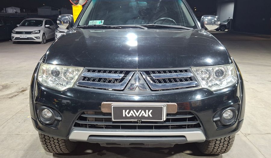 Mitsubishi Montero Sport 2.5 DIESEL G2 GLS AUTO 4WD Suv 2016