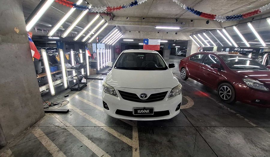 Toyota Corolla 1.6 GLI Sedan 2014