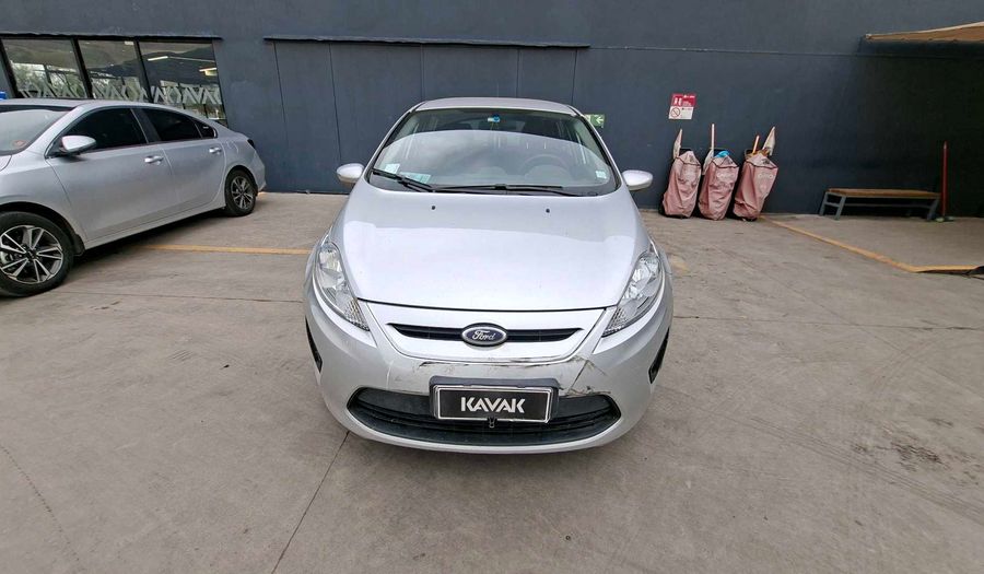 Ford Fiesta 1.6 SE Hatchback 2013