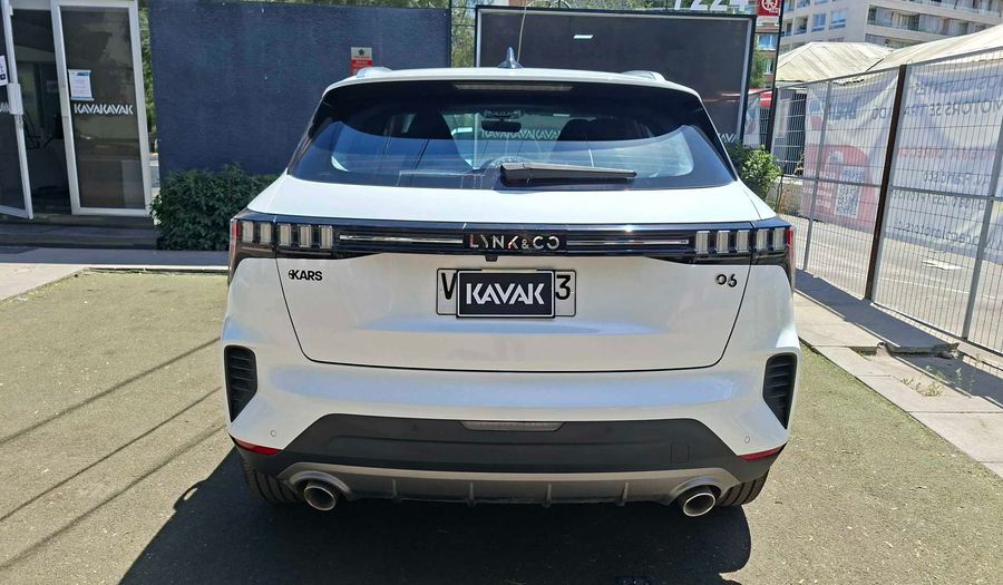 Lync & Co 6 1.5T HYPER PRO DCT Suv 2026