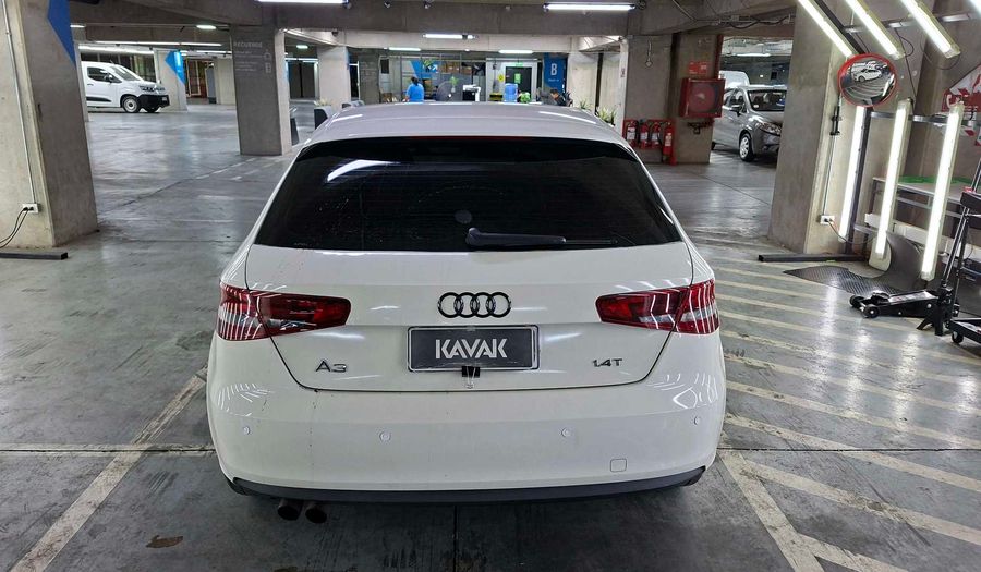 Audi A3 1.4 TFSI ATTRACTION Hatchback 2014