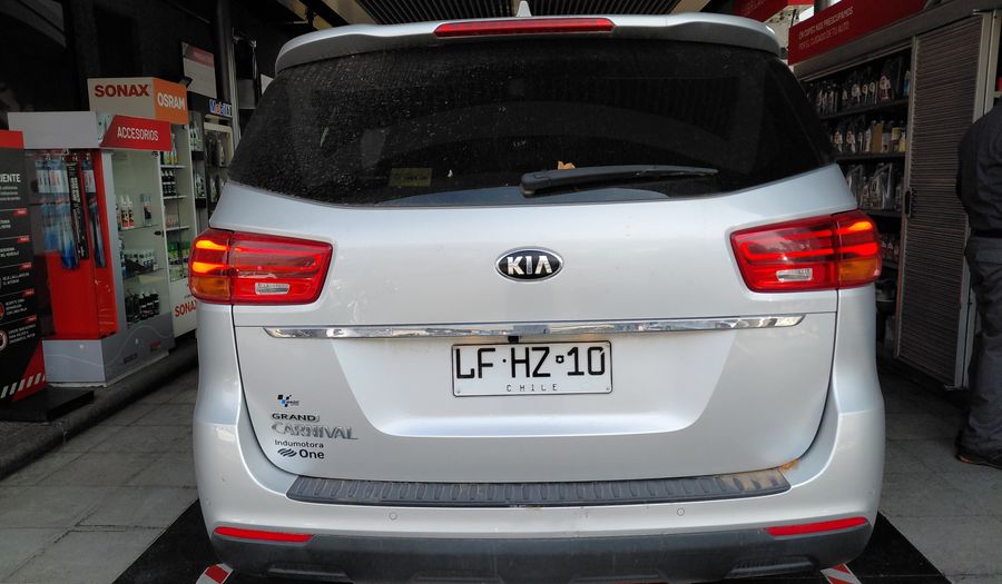 Kia Grand Carnival 3.3 GSL EX AUTO Minivan 2019