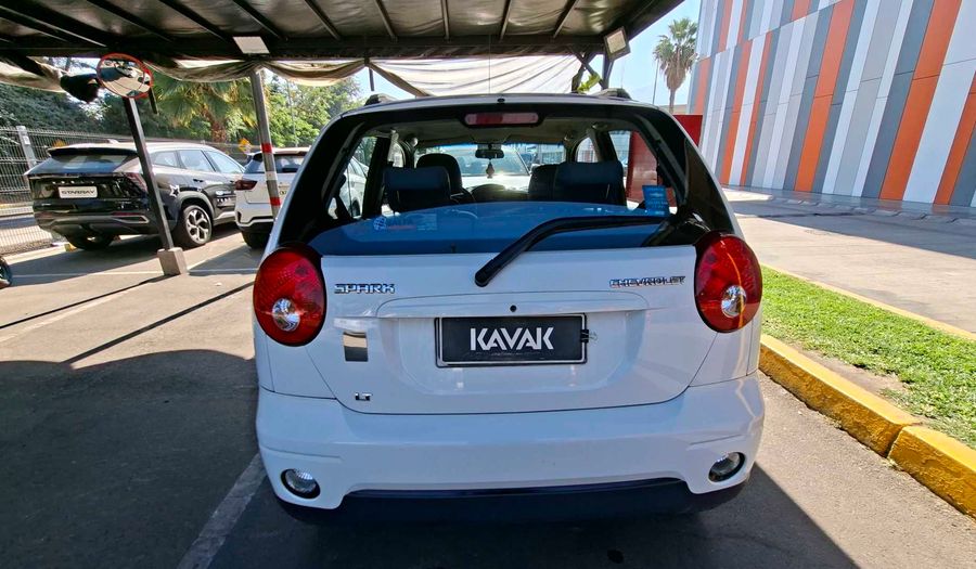 Chevrolet Spark 1.0 LT AC Hatchback 2015