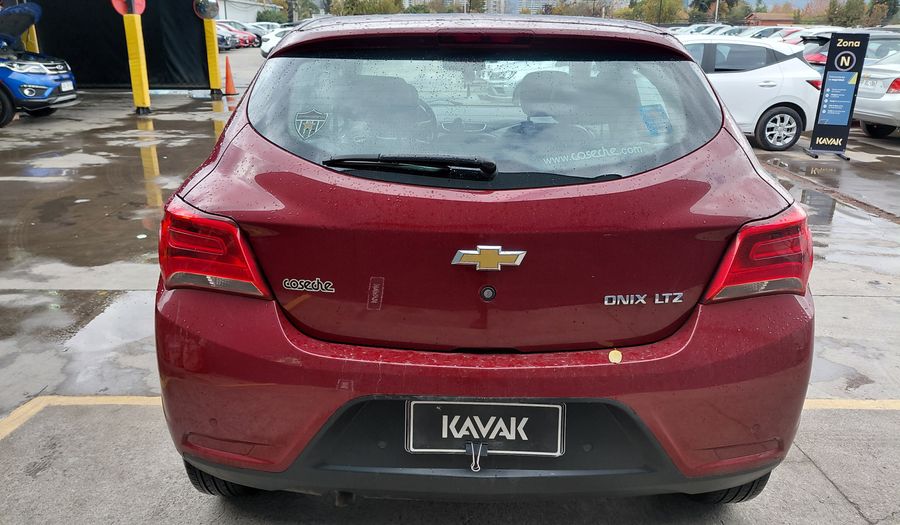 Chevrolet Onix 1.4 LTZ Hatchback 2017