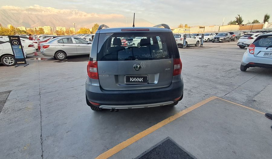 Skoda Yeti 1.4 TSI ENTRY Suv 2012