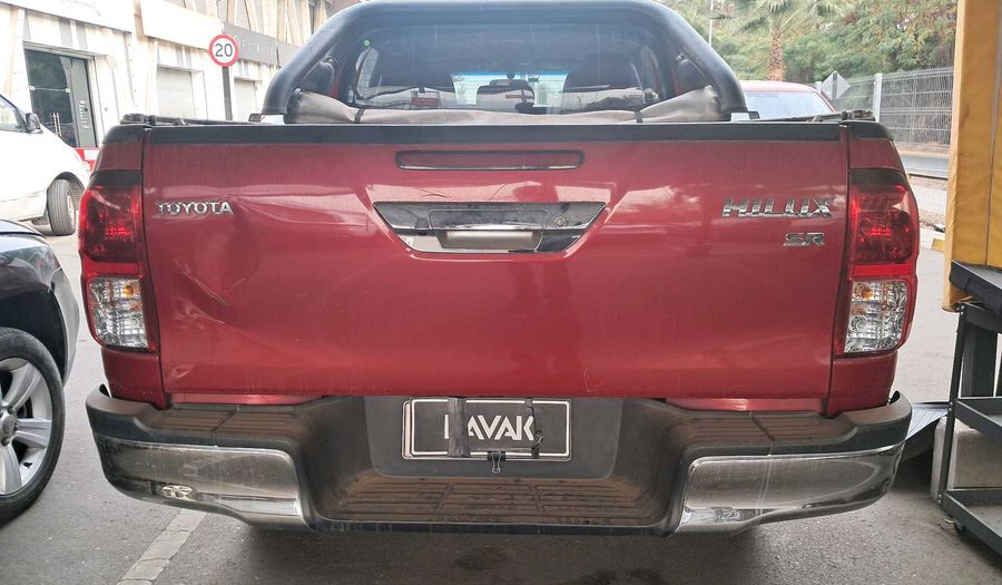 Toyota Hilux 2.4D SR Pickup 2022