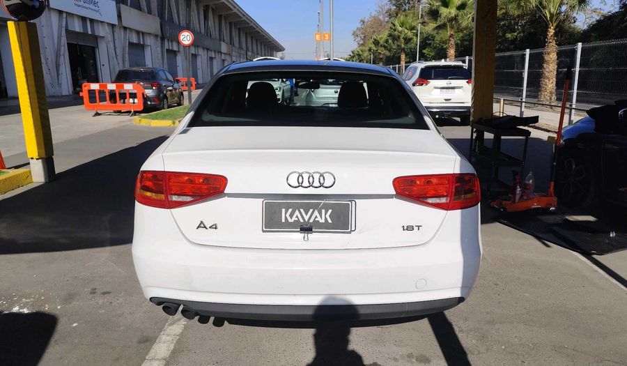 Audi A4 1.8 TFSI 170 HP MULTITRONIC Sedan 2013