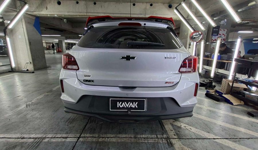 Chevrolet Onix 1.0T RS Hatchback 2021