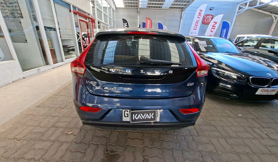 Volvo V40 1.6 D2 COMFORT Hatchback 2015