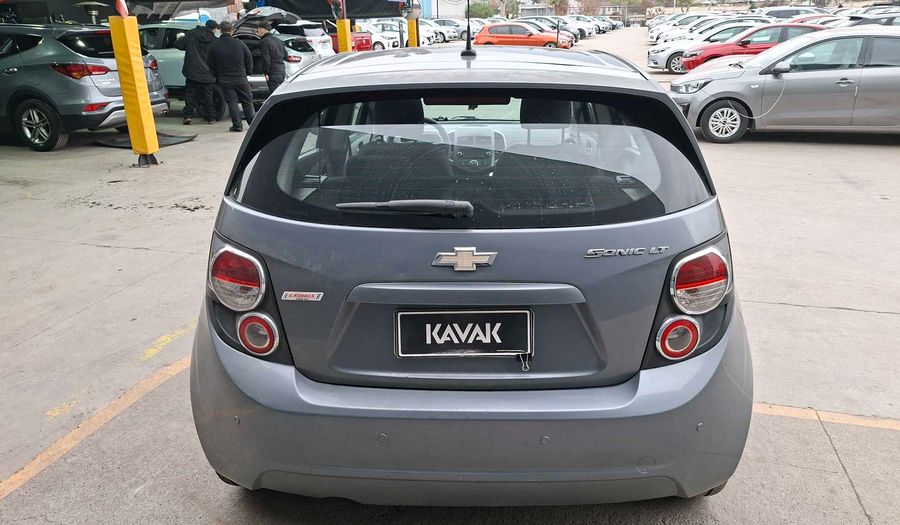 Chevrolet Sonic 1.6 LT Sedan 2014
