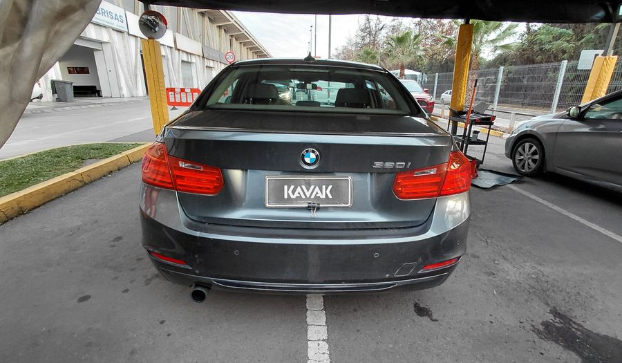 Bmw Serie 3 2.0 320I A SPORT Sedan 2013
