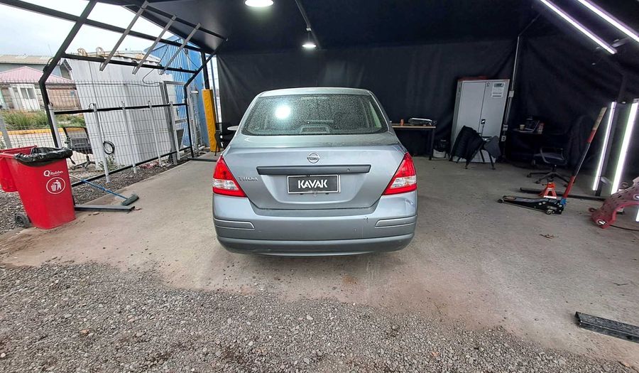 Nissan Tiida 1.6 S AC Sedan 2013