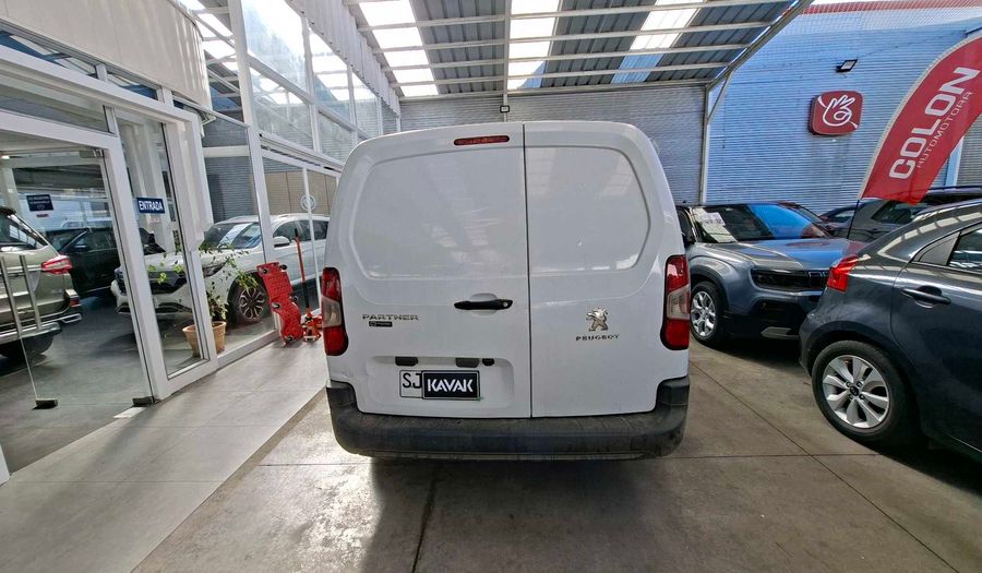 Peugeot Partner 1.6 HDI 90HP L2 Van 2022