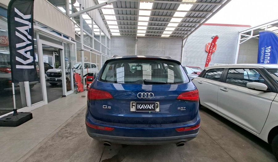 Audi Q5 2.0T FSI S TRONIC QUATTRO Suv 2013