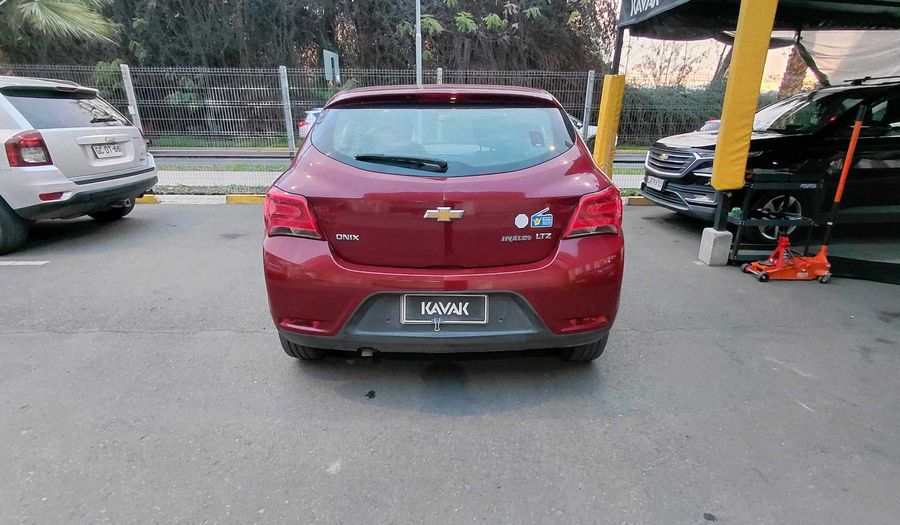 Chevrolet Onix 1.4 LTZ Hatchback 2018