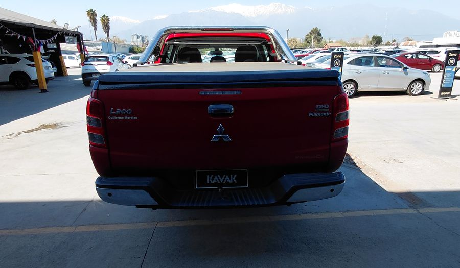 Mitsubishi L200 2.4 TD KATANA DC CR Pickup 2019