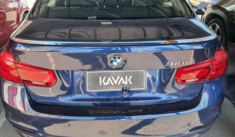 Bmw Serie 3 1.5 318I A SPORT Sedan 2018