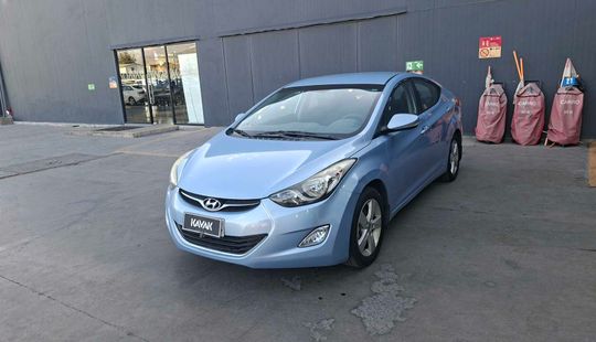 Hyundai • Elantra