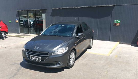 Peugeot • 301