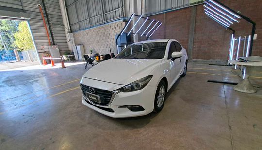Mazda • Mazda 3