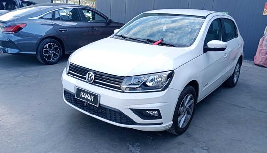 Volkswagen • Gol