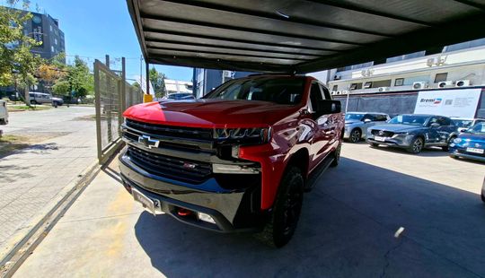 Chevrolet • Silverado