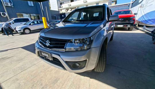 Suzuki • GrandNomade