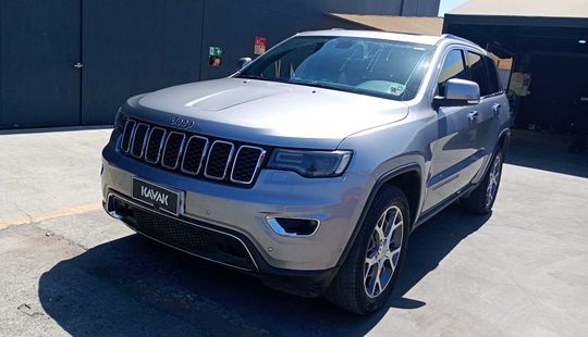 Jeep • Grand Cherokee