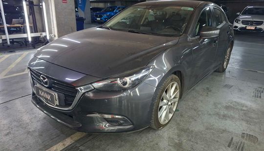Mazda • Mazda 3