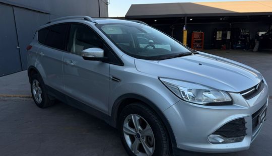 Ford • Escape