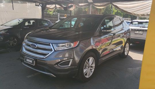 Ford • Edge