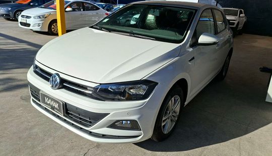 Volkswagen • Polo