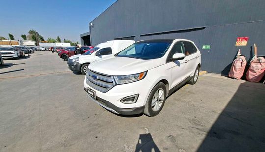 Ford • Edge