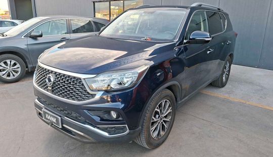 Ssangyong • Rexton