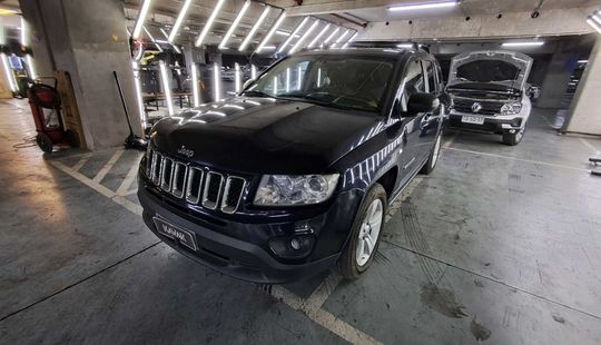 Jeep • Compass