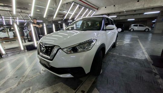 Nissan • Kicks