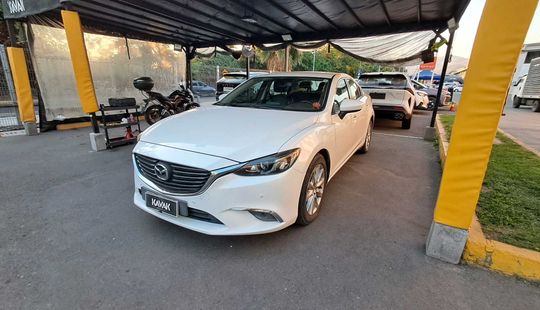 Mazda • Mazda 6