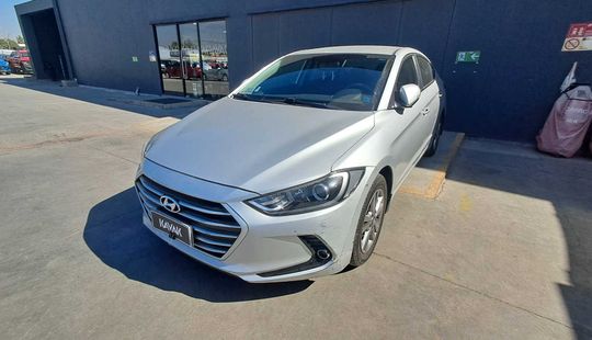 Hyundai • Elantra